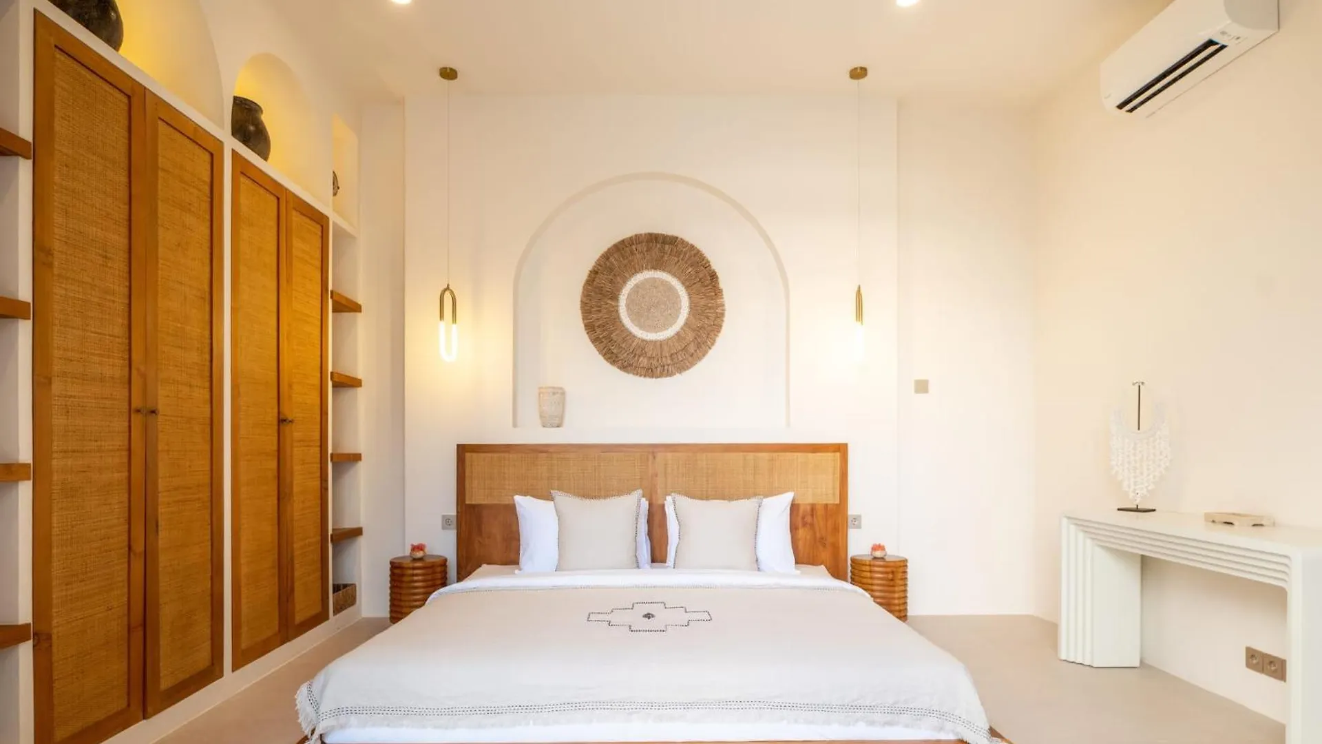Casa Pelagos 3 Bedroom Villa With Private Pool Kerobokan  Indonesia